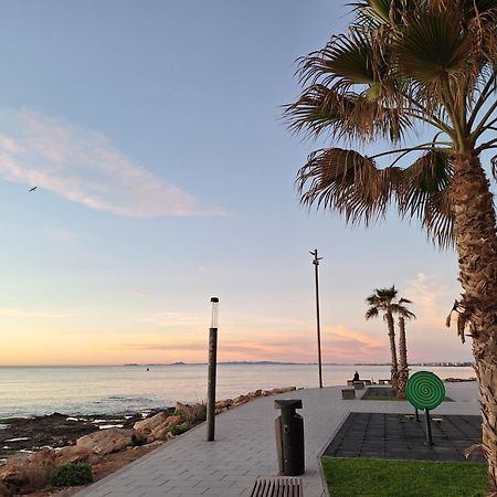 Apartamento 1A Linea Anri Torrevieja Bagian luar foto