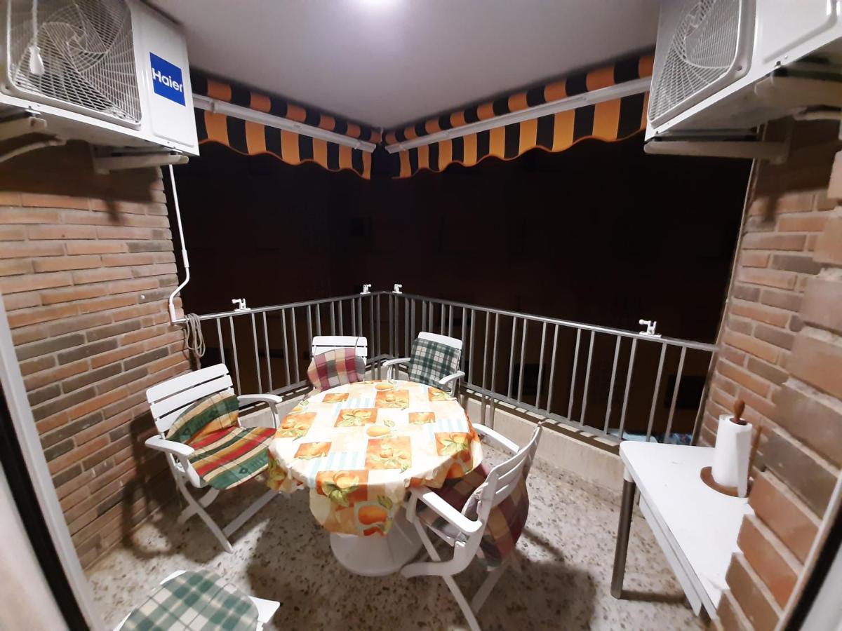 Apartamento 1A Linea Anri Torrevieja Bagian luar foto